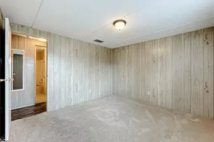 1237 Elkhart Cir, Tavares, FL 32778 - Photo 19