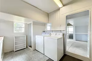 1237 Elkhart Cir, Tavares, FL 32778 - Photo 33