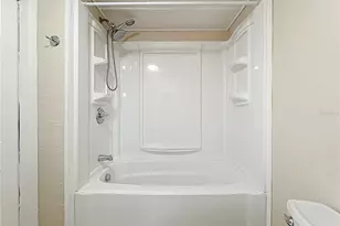 1237 Elkhart Cir, Tavares, FL 32778 - Photo 31