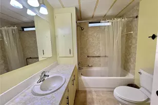 203 Aspen Cir, Leesburg, FL 34748 - Photo 45