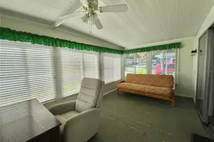 203 Aspen Cir, Leesburg, FL 34748 - Photo 5