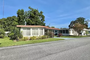 203 Aspen Cir, Leesburg, FL 34748 - Photo 7