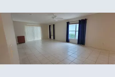 3024 Macon Court, The Villages, FL 32162 - Photo 9