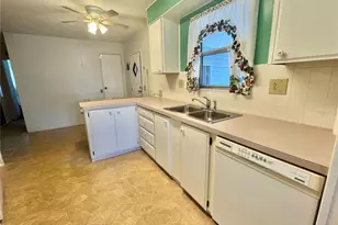 188 Azalea Trail, Leesburg, FL 34748 - Photo 33