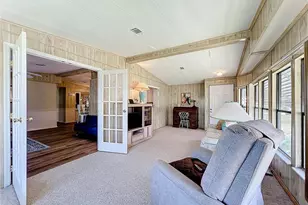 708 Coachman Dr, Leesburg, FL 34748 - Photo 9