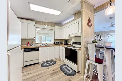 708 Coachman Drive, Leesburg, FL 34748 - Photo 19