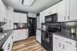 1314 La Jolla Cir, The Villages, FL 32159 - Photo 17