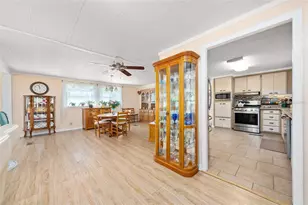 2621 Carpenter Pl, Leesburg, FL 34748 - Photo 9