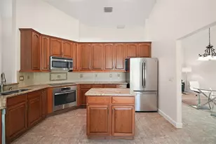 7685 Lake Angelina Dr, Mount Dora, FL 32757 - Photo 9