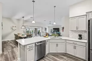 4406 Creighton Loop, The Villages, FL 32163 - Photo 9