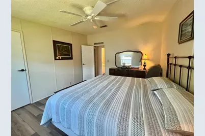 141 Bougainvillea Drive, Leesburg, FL 34748 - Photo 33