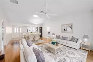 2519 Hanlon Terrace, The Villages, FL 32162 - Photo 5