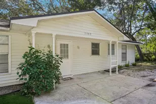 5989 SE 159th Ct, Ocklawaha, FL 32179 - Photo 1