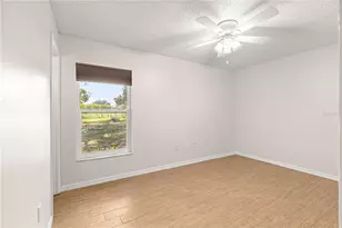 998 Hibiscus St, Lady Lake, FL 32159 - Photo 27