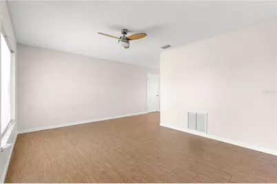 998 Hibiscus Street, Lady Lake, FL 32159 - Photo 11