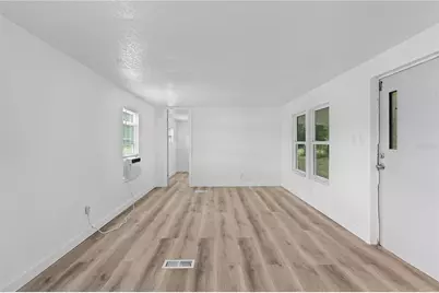 27301 Lemon Avenue, Okahumpka, FL 34762 - Photo 11