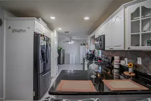 857 Anderson Dr, Deltona, FL 32725 - Photo 3