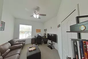 1614 Prairie Blossom Dr, Lakeland, FL 33810 - Photo 7