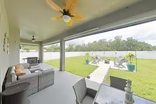 1614 Prairie Blossom Dr, Lakeland, FL 33810 - Photo 35