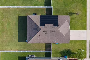 9777 Pepper Tree Trl, Wildwood, FL 34785 - Photo 47