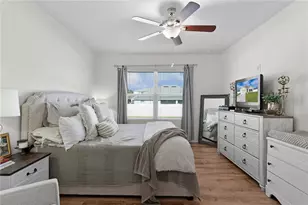 9777 Pepper Tree Trl, Wildwood, FL 34785 - Photo 17