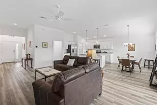 7289 Cornwall Wy, The Villages, FL 34762 - Photo 7