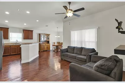 4229 Barnsley Lane, Tavares, FL 32778 - Photo 5