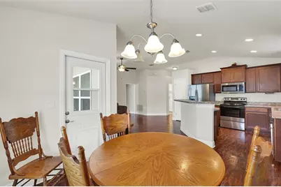 4229 Barnsley Lane, Tavares, FL 32778 - Photo 7