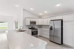 1712 Galloway Dr, The Villages, FL 32163 - Photo 13