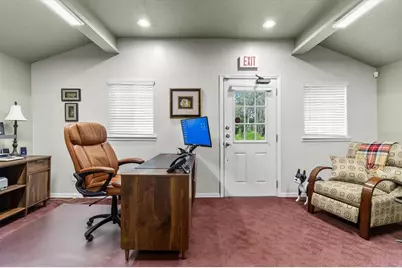 107 NE 4th Street, Crystal River, FL 34429 - Photo 11