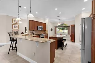 1078 Lakeview Ln, The Villages, FL 32162 - Photo 11