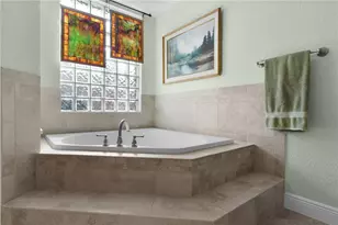 1078 Lakeview Ln, The Villages, FL 32162 - Photo 29