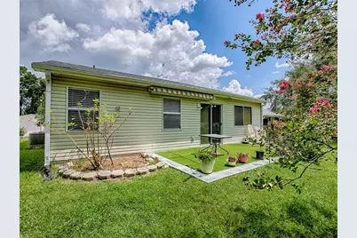 642 Glen Oaks Drive, Leesburg, FL 34748 - Photo 19