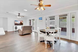 863 Bay Breeze Terrace, Largo, FL 33770 - Photo 13