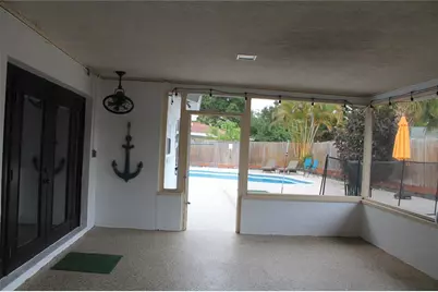 863 Bay Breeze Terrace, Largo, FL 33770 - Photo 25