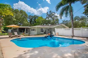 863 Bay Breeze Terrace, Largo, FL 33770 - Photo 5