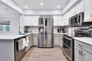 863 Bay Breeze Terrace, Largo, FL 33770 - Photo 15