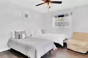 863 Bay Breeze Terrace, Largo, FL 33770 - Photo 11