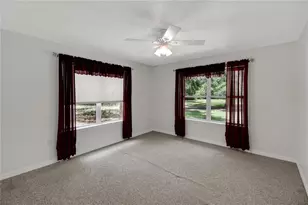 2901 Griffin View Dr, Lady Lake, FL 32159 - Photo 23