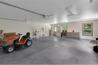 2901 Griffin View Drive, Lady Lake, FL 32159 - Photo 41