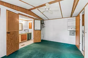 11765 SW 47 Dr, Webster, FL 33597 - Photo 17