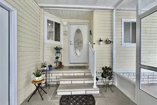 122 Tamarisk Way, Leesburg, FL 34748 - Photo 9