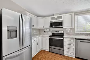 3024 Manatee Rd, Tavares, FL 32778 - Photo 11