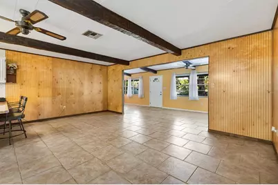 602 NW 111th Lane, Oxford, FL 34484 - Photo 9