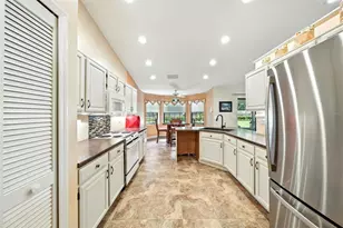 25603 Troon Ave, Sorrento, FL 32776 - Photo 13