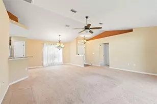 5346 Pierpoint Ave, Spring Hill, FL 34608 - Photo 11