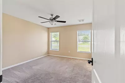 5346 Pierpoint Avenue, Spring Hill, FL 34608 - Photo 17