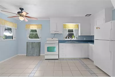 5627 Indiana Drive, Lady Lake, FL 32159 - Photo 7