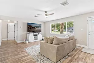 398 Rose St, Umatilla, FL 32784 - Photo 5