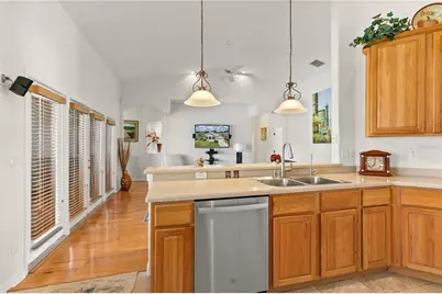 9646 Spring Lake Drive, Clermont, FL 34711 - Photo 13